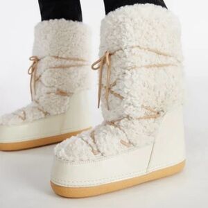 JustFab Reese Winter Boots Cream